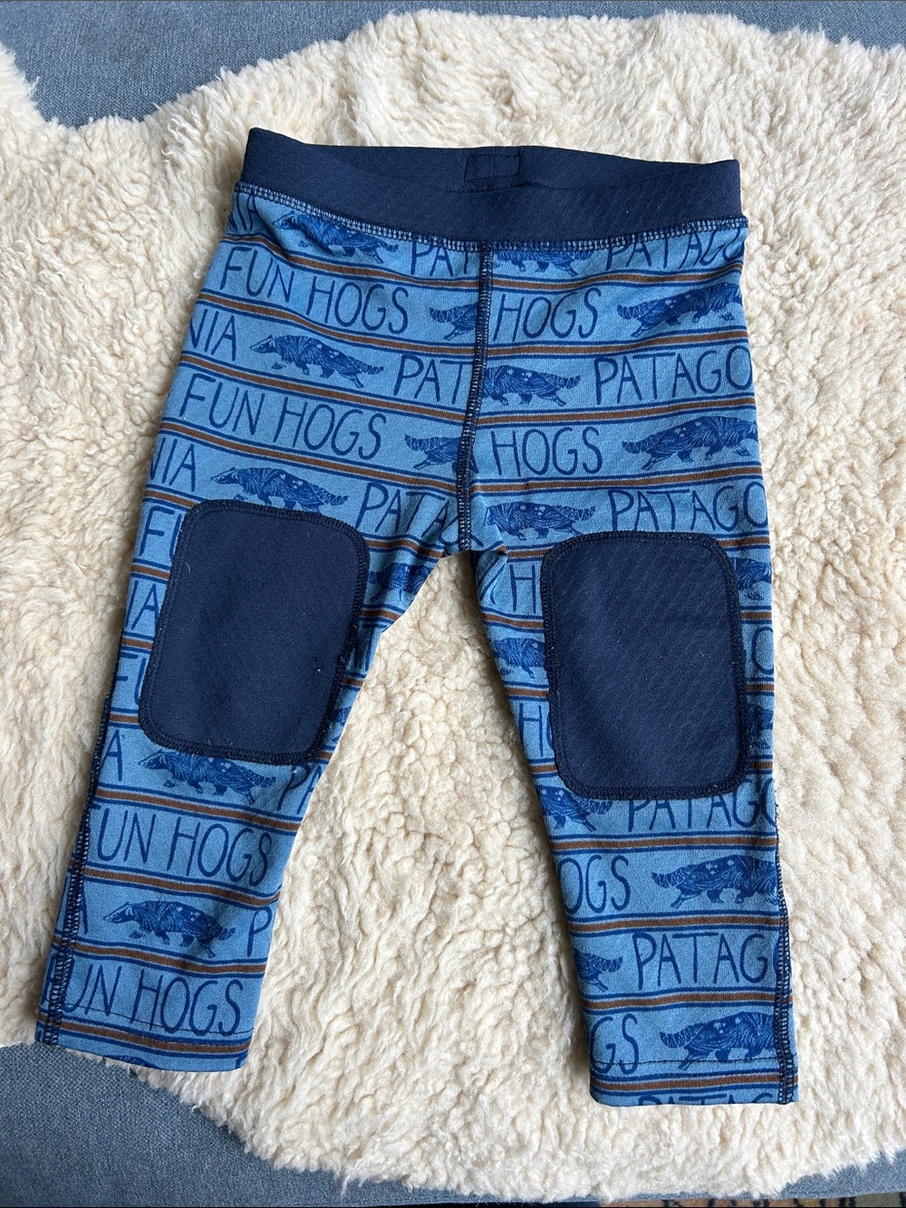 Patagonia Blue 'Fun Hogs' Knee-Patch capilene baselayer